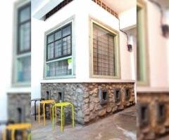 Jual Rumah Second 2 Lantai Minimalis Murah dekat Alfamart, Indomaret, Stasiun Kranji dan Bekasi