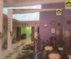 Rumah 2,5 Lantai Nempel Permata Hijau