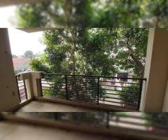 Dijual Rumah Besar dalam Komplek di Jati Cempaka Pondok Gede