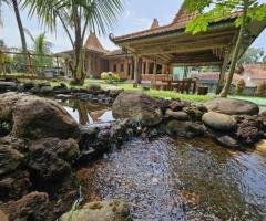 Dijual Villa Style Jawa 4000 meter dengan Kebun Luas di Purwakarta