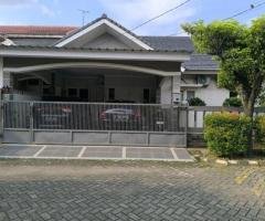 Rumah Bagus dan Luas di Kemang Pratama Bekasi dekat KFC
