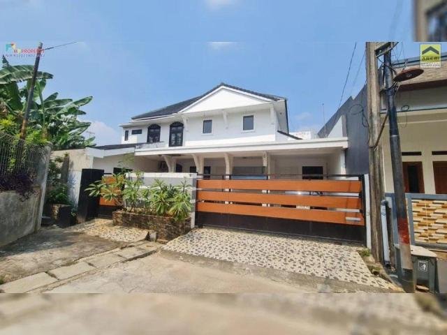 Rumas 1,5 Lantai dalam Cluster Siap huni dekat Pintu Tol Bekasi