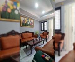 Rumas 1,5 Lantai dalam Cluster Siap huni dekat Pintu Tol Bekasi