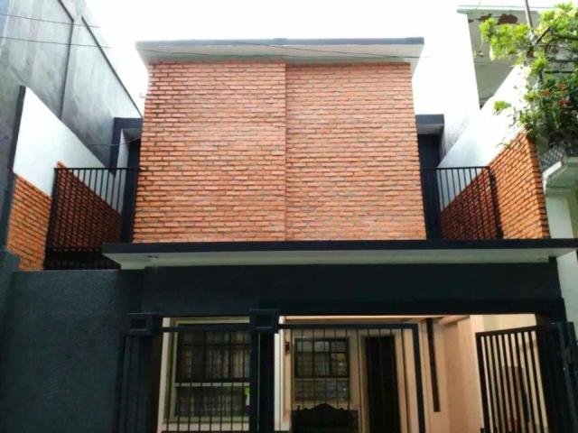Jual Rumah Second 2 Lantai Minimalis Murah dekat Alfamart, Indomaret, Stasiun Kranji dan Bekasi